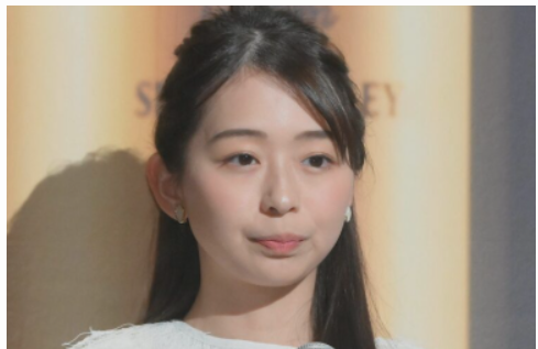 イメチェン前の小室瑛莉子